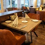 Hotel Landgoed Tatenhove Texel 3*