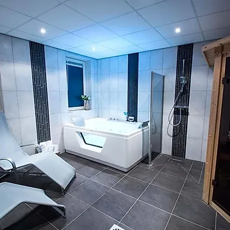Hotel Landgoed Tatenhove Texel 3*