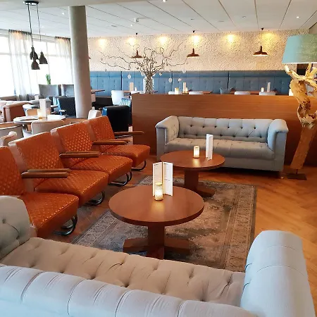 호텔 Landgoed Tatenhove Texel 3*